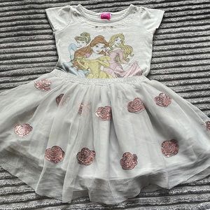 Disney Princess Size 4 Dress Comfortable and Stylish